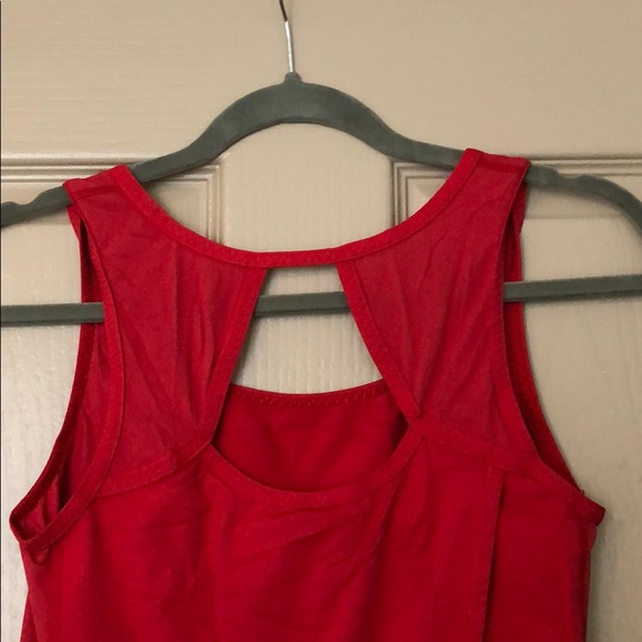 ⚡️CLEARANCE Red lululemon open back tank - Picture 3 of 4
